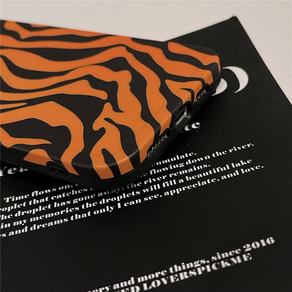 Luxury Tiger skin Pattern Back Cover for iPhone 7 8 Plus SE 20 X XR XS 11 12 13 Pro MAX Soft Silicone Matte Phone Case Couqes